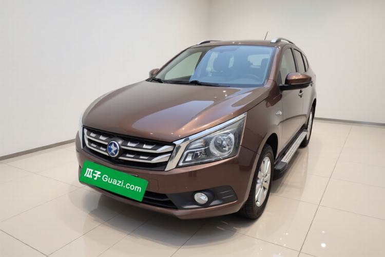 Used Venucia T70 2016 2.0L CVT Smart Choice Edition Guazi used car, China used car export, Used car for sale, Used  cars, Cheapest cars for sale