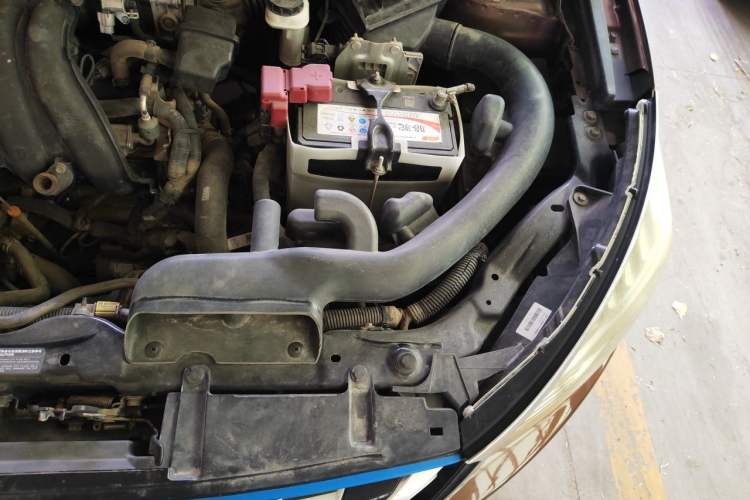 Used Venucia T70 2016 2.0L CVT Smart Edition Engine Bay Left