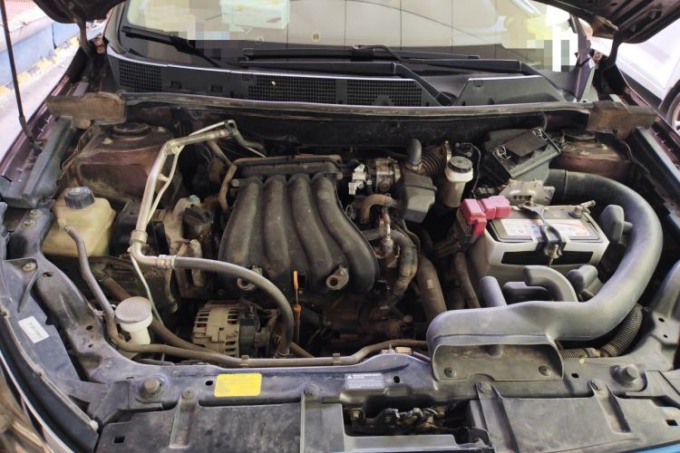 Used Venucia T70 2016 2.0L CVT Smart Edition Engine Bay