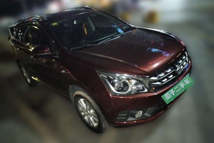 Used Venucia T70 2016 2.0L CVT Smart Edition Front Right 45 Deg