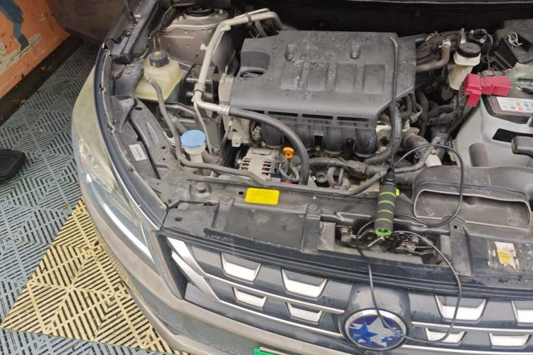 Used Venucia T70 2016 1.6L Manual Ruixing Edition Engine Bay Right