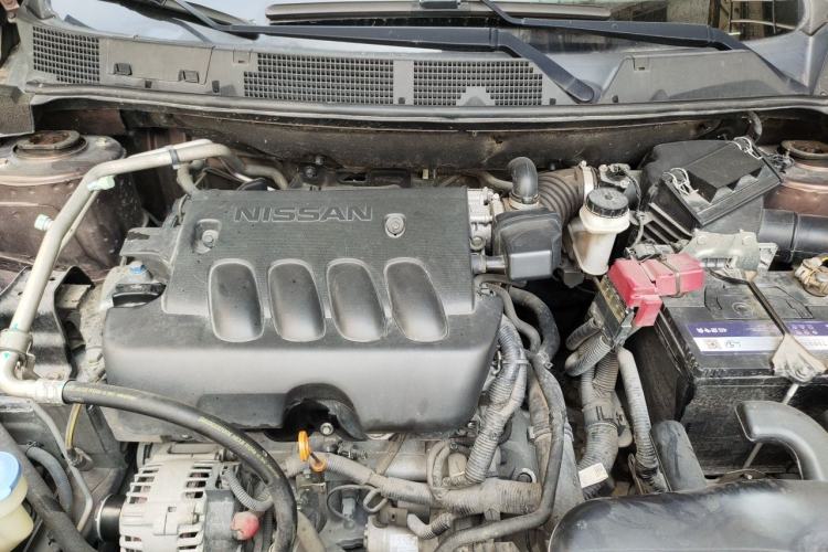 Used Venucia T70 2016 2.0L Manual RuiQu Version Engine Bay