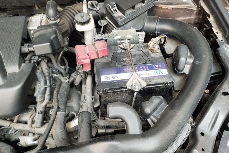 Used Venucia T70 2016 2.0L Manual RuiQu Version Engine Bay Left
