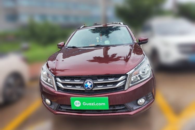 Used Venucia T70 2016 2.0L CVT Smart Choice Edition Front