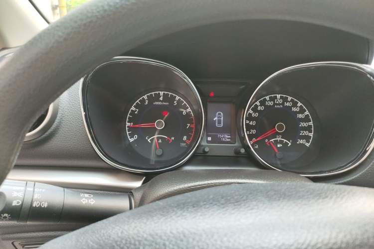 Used Venucia T70 2016 2.0L Manual RuiQu Version Instrument Cluster