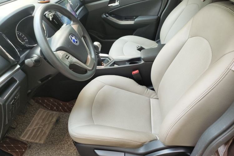 Used Venucia T70 2016 2.0L Manual RuiQu Version Left Front Seat