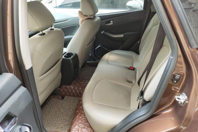 Used Venucia T70 2016 2.0L Manual RuiQu Version Left Rear Seat