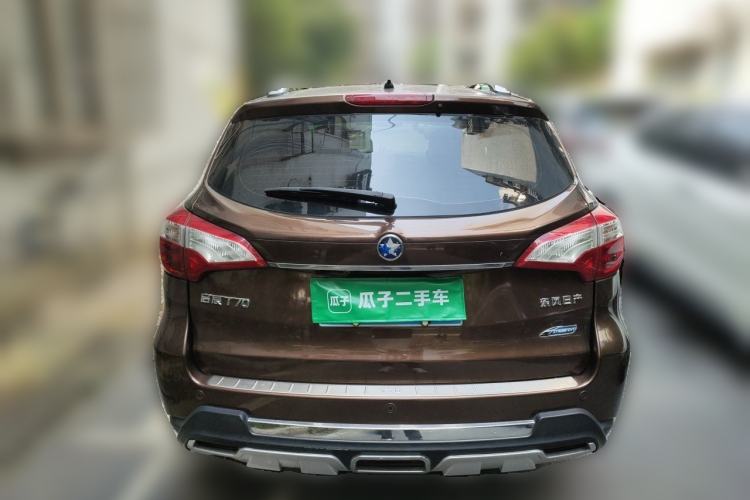 Used Venucia T70 2016 2.0L Manual RuiQu Version Rear