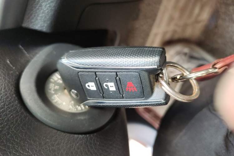 Used Venucia T70 2016 2.0L Manual RuiQu Version Vehicle Key