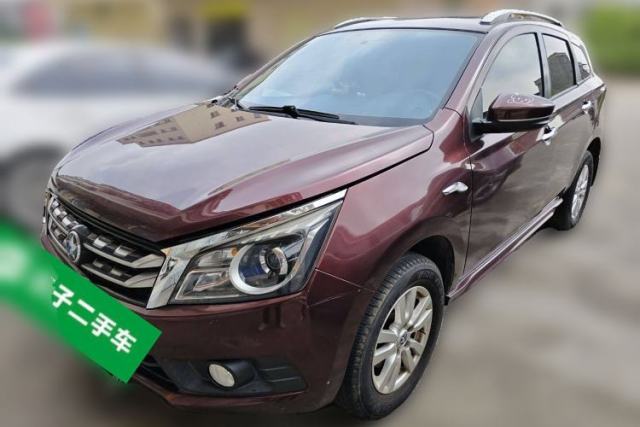 Used Venucia T70 2016 2.0L CVT Smart Edition