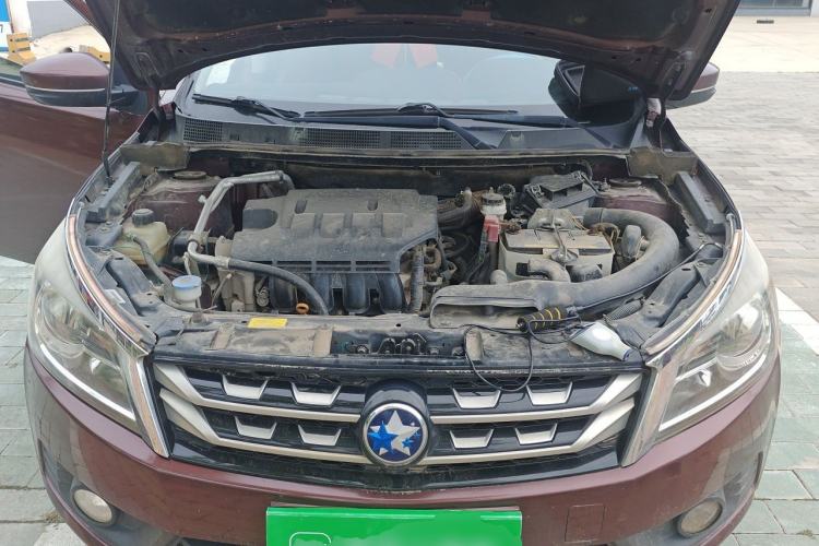 Used Venucia T70 2016 1.6L Manual Ruixing Edition Engine Bay