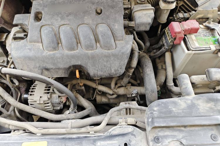 Used Venucia T70 2016 2.0L CVT Smart Edition Engine Bay