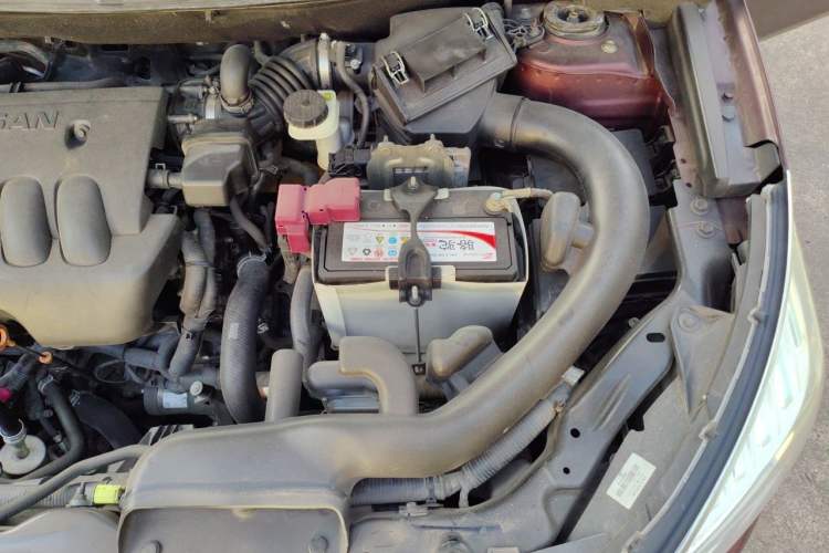 Used Venucia T70 2016 2.0L CVT Smart Choice Edition Engine Bay Left