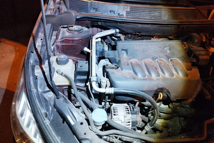 Used Venucia T70 2016 2.0L Manual RuiQu Version Engine Bay Right