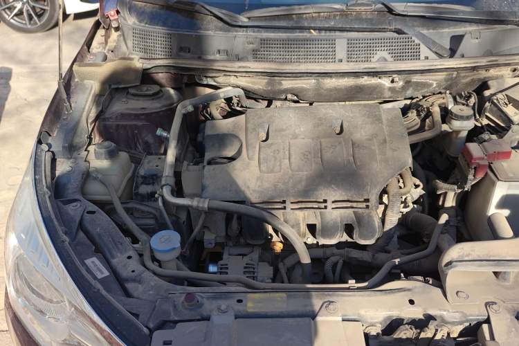Used Venucia T70 2016 1.6L Manual Ruixing Edition Engine Bay Right