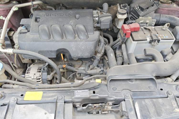 Used Venucia T70 2016 2.0L CVT Smart Choice Edition Engine Bay