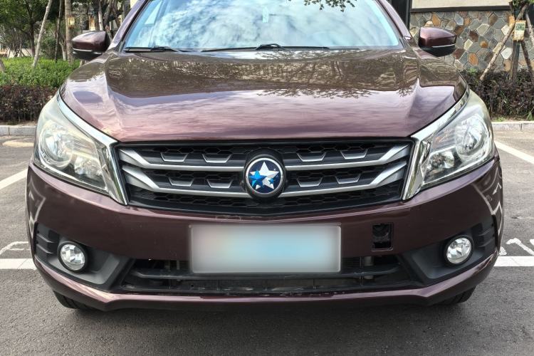 Used Venucia T70 2016 1.6L Manual Ruixing Edition Exterior 1