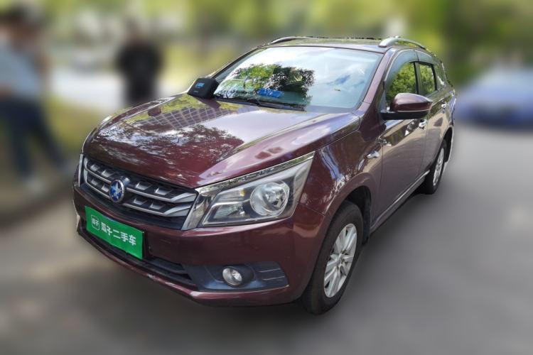 Used Venucia T70 2016 2.0L CVT Smart Choice Edition Guazi used car, China used car export, Used car for sale, Used  cars, Cheapest cars for sale