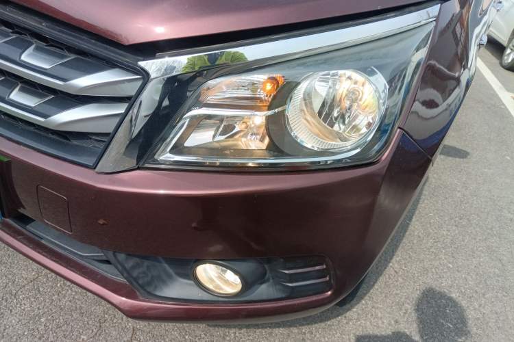 Used Venucia T70 2016 1.6L Manual Ruixing Edition Left Front Headlight