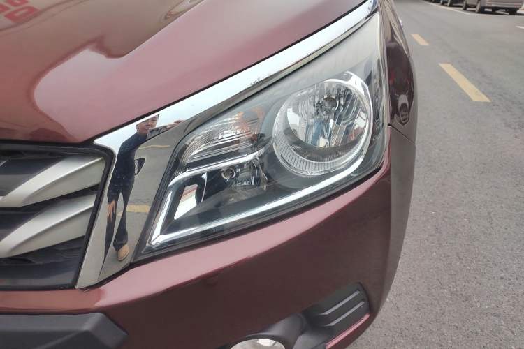 Used Venucia T70 2016 1.6L Manual Ruixing Edition Left Front Headlight