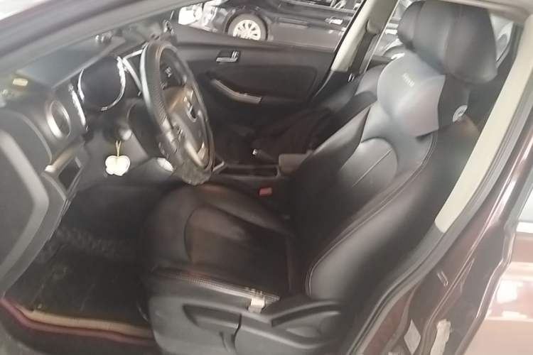 Used Venucia T70 2016 2.0L Manual RuiQu Version Left Front Seat