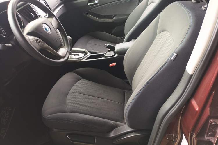 Used Venucia T70 2016 2.0L CVT Smart Edition Left Front Seat