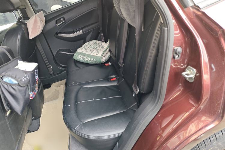 Used Venucia T70 2016 2.0L CVT Smart Edition Left Rear Seat