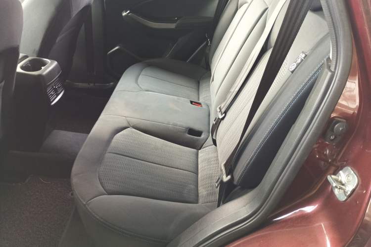 Used Venucia T70 2016 2.0L CVT Smart Edition Left Rear Seat