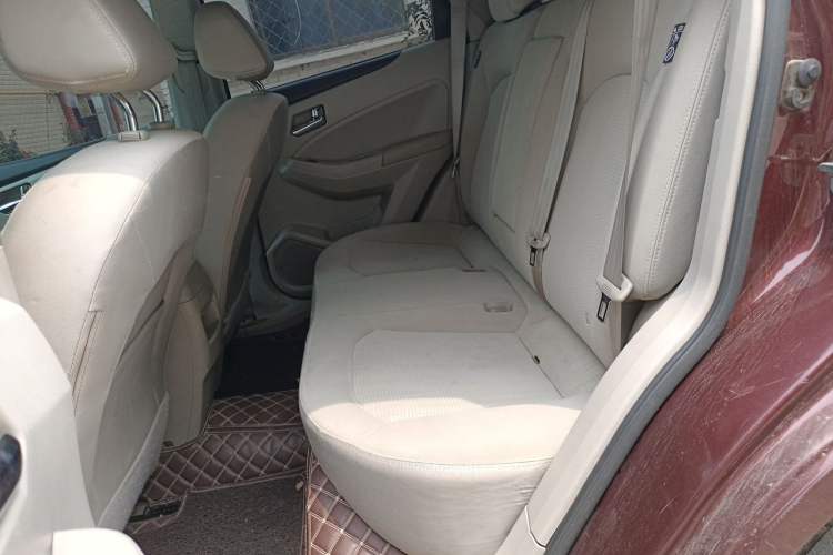Used Venucia T70 2016 1.6L Manual Ruixing Edition Left Rear Seat