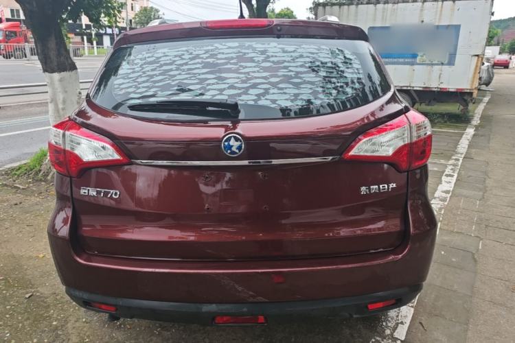 Used Venucia T70 2016 1.6L Manual Ruixing Edition Rear