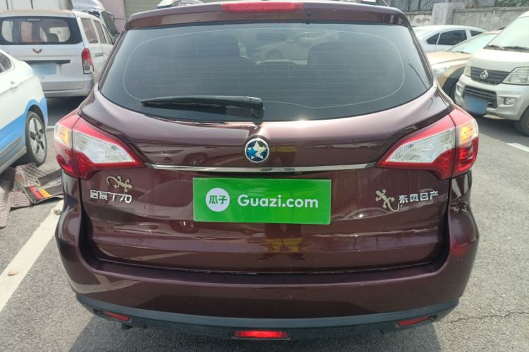 Used Venucia T70 2016 1.6L Manual Ruixing Edition Rear