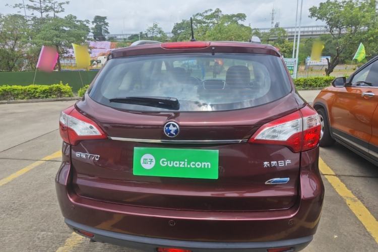 Used Venucia T70 2016 2.0L CVT Smart Choice Edition Rear