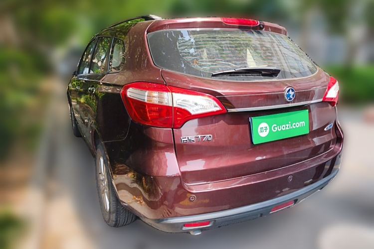 Used Venucia T70 2016 2.0L CVT Smart Choice Edition Rear Left 45 Deg