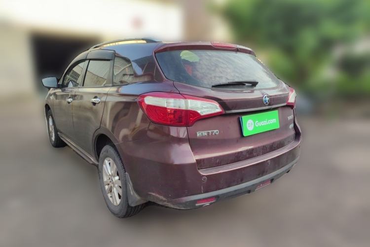 Used Venucia T70 2016 2.0L CVT Smart Choice Edition Rear Left 45 Deg