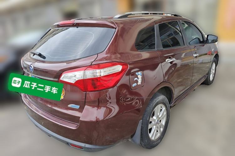 Used Venucia T70 2016 2.0L CVT Smart Edition Rear Right 45 Deg