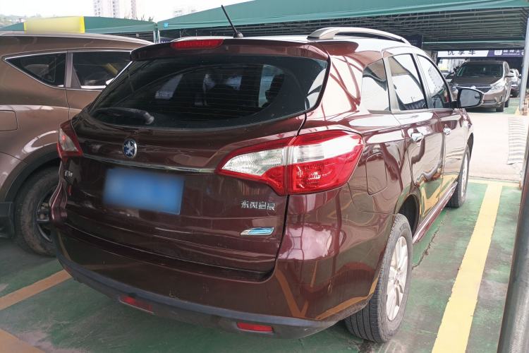 Used Venucia T70 2016 2.0L CVT Smart Edition Rear Right 45 Deg