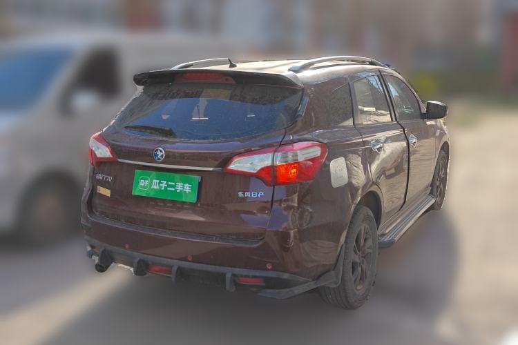 Used Venucia T70 2016 1.6L Manual Ruixing Edition Rear Right 45 Deg
