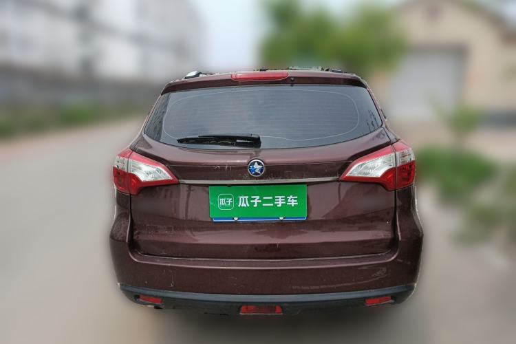Used Venucia T70 2016 1.6L Manual Ruixing Edition Rear