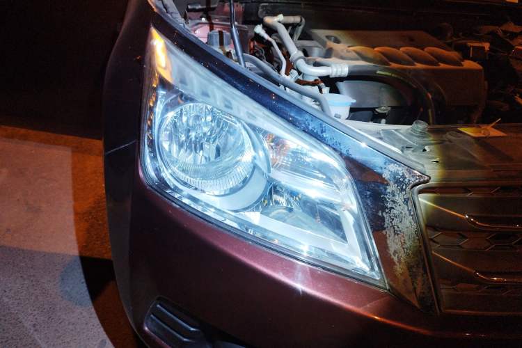 Used Venucia T70 2016 2.0L Manual RuiQu Version Right Front Headlight