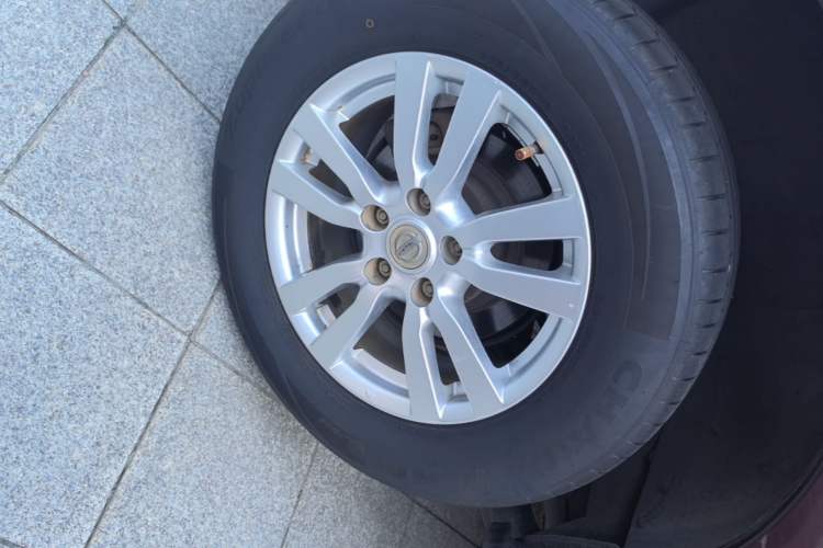 Used Venucia T70 2016 1.6L Manual Ruixing Edition Right Rear Wheel Hub