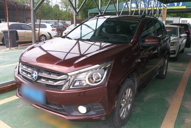 Used Venucia T70 2016 2.0L CVT Smart Edition