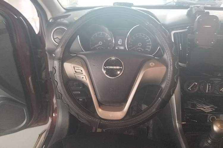 Used Venucia T70 2016 2.0L Manual RuiQu Version Steering Wheel