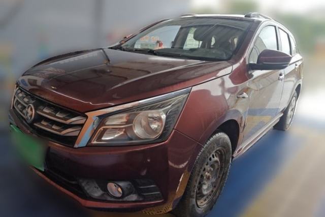 Venucia T70 2016 1.6L Manual Ruixing Edition с пробегом
