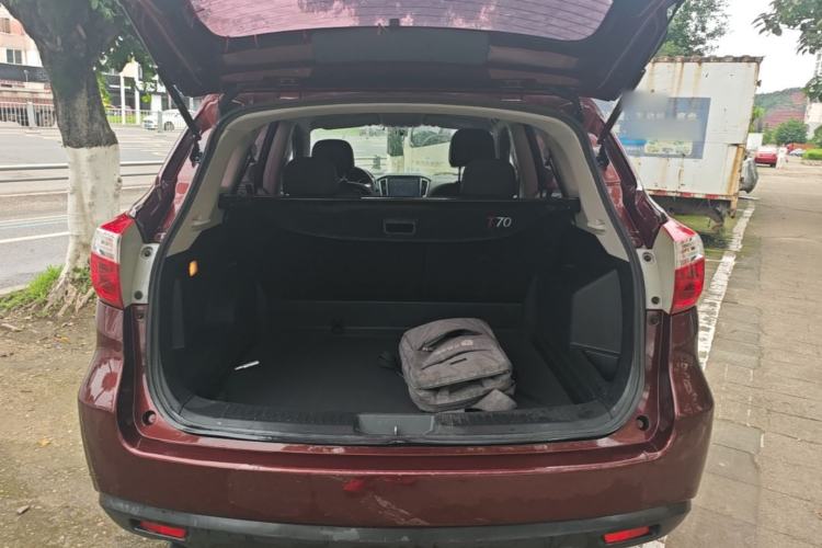 Used Venucia T70 2016 1.6L Manual Ruixing Edition Trunk