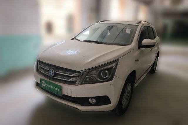 Used Venucia T70 2016 2.0L CVT Smart Edition