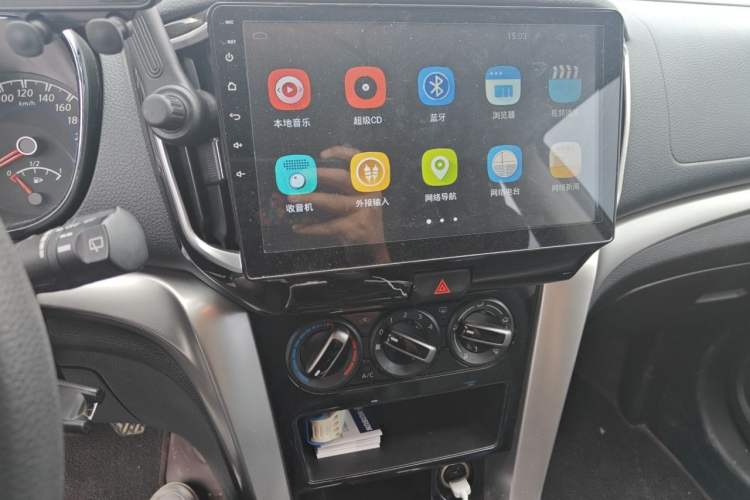 Used Venucia T70 2016 1.6L Manual Ruixing Edition Audio And AC Panel