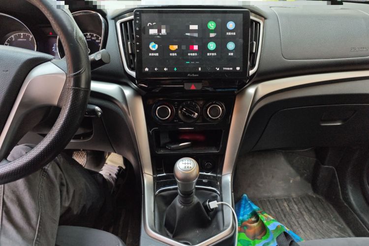 Used Venucia T70 2016 2.0L Manual RuiQu Version Audio And AC Panel
