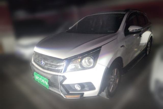 Venucia T70 2016 2.0L Manual RuiQu Version مستعملة