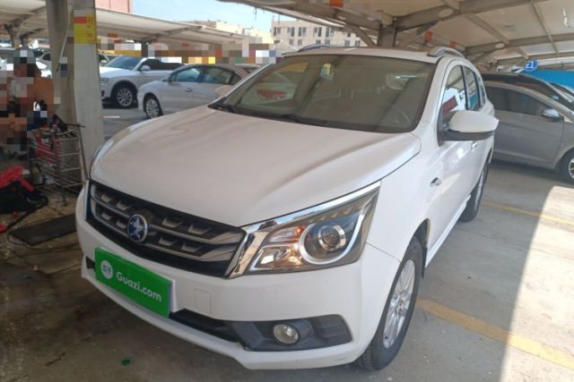 Used Venucia T70 2016 2.0L CVT Smart Edition