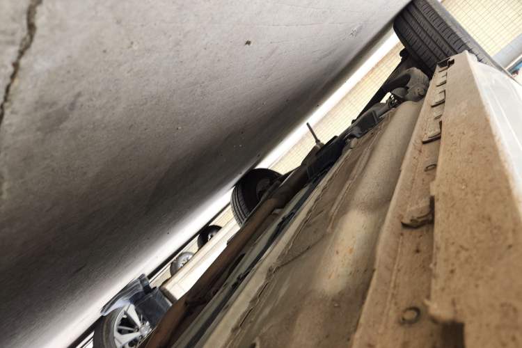 Used Venucia T70 2016 2.0L Manual RuiQu Version Chassis Front Right